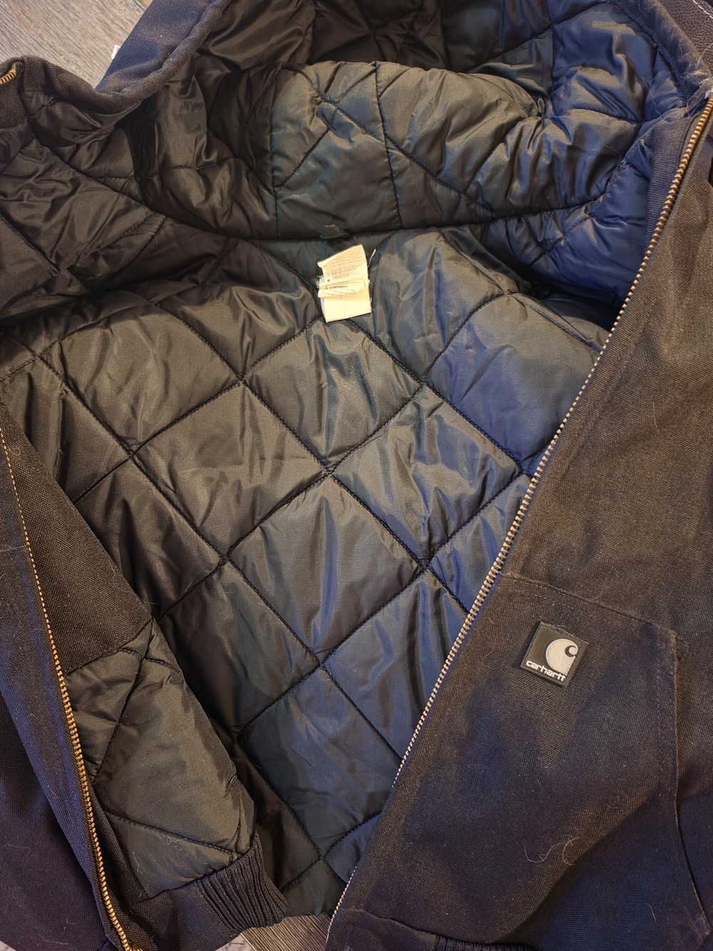 Carhartt Men's Black Hooded Insulated JacketYukon Extremes® Loose Fit Insulated - Picture 6 of 7